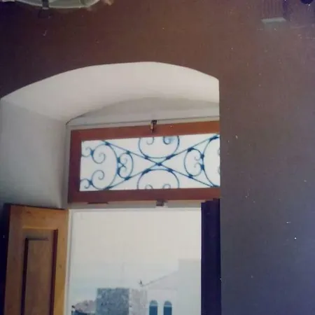 Yannis' Seaview Studio Apartment Ermoupoli