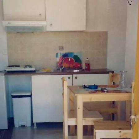 Yannis' Seaview Studio 公寓 埃尔莫波利斯